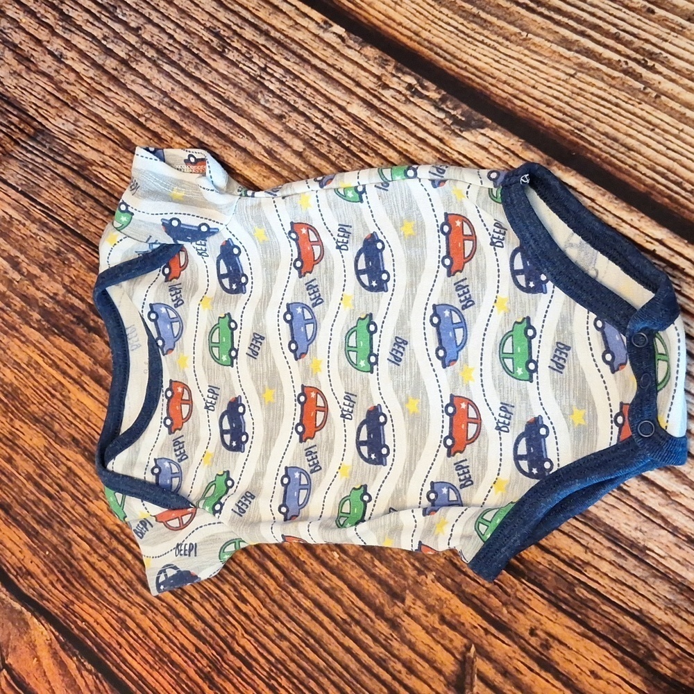 BABY ELEMENTS 3-6 MONTH CAR ONSIE